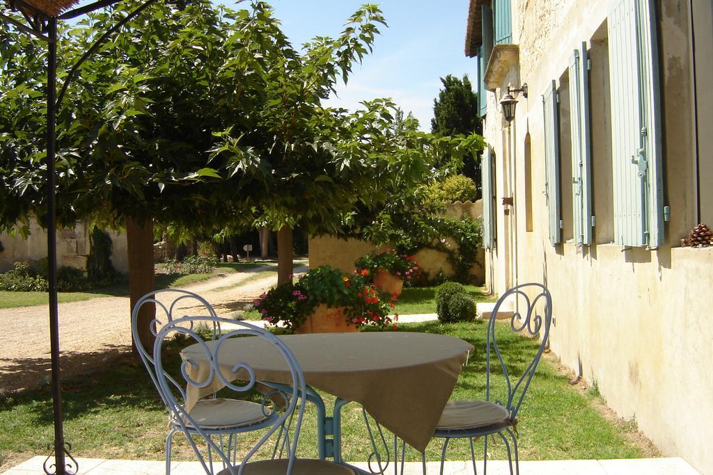 Mas Petit Prince Arles Exterior foto